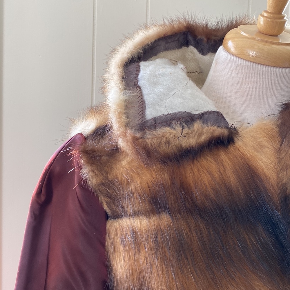 Vintage Golden Fitch Fur for Restyle or Repurpose - Picture 6 of 11
